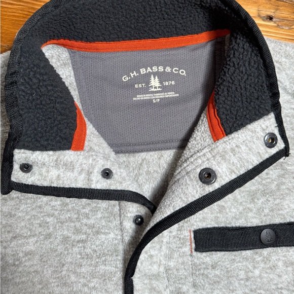 G.H. Bass & Co Mens Quarter Snap Fleece Sweater Heathered Gray/Green w/black S - Picture 12 of 16